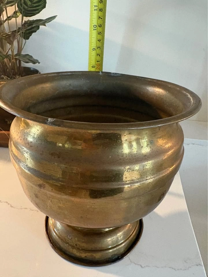 Vintage Brass Pedestal Planter - photo 4