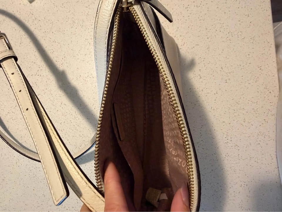 Kate Spade Purse - photo 4
