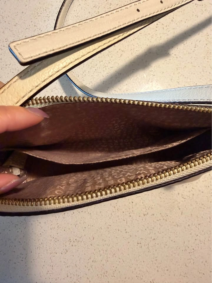 Kate Spade Purse - photo 5