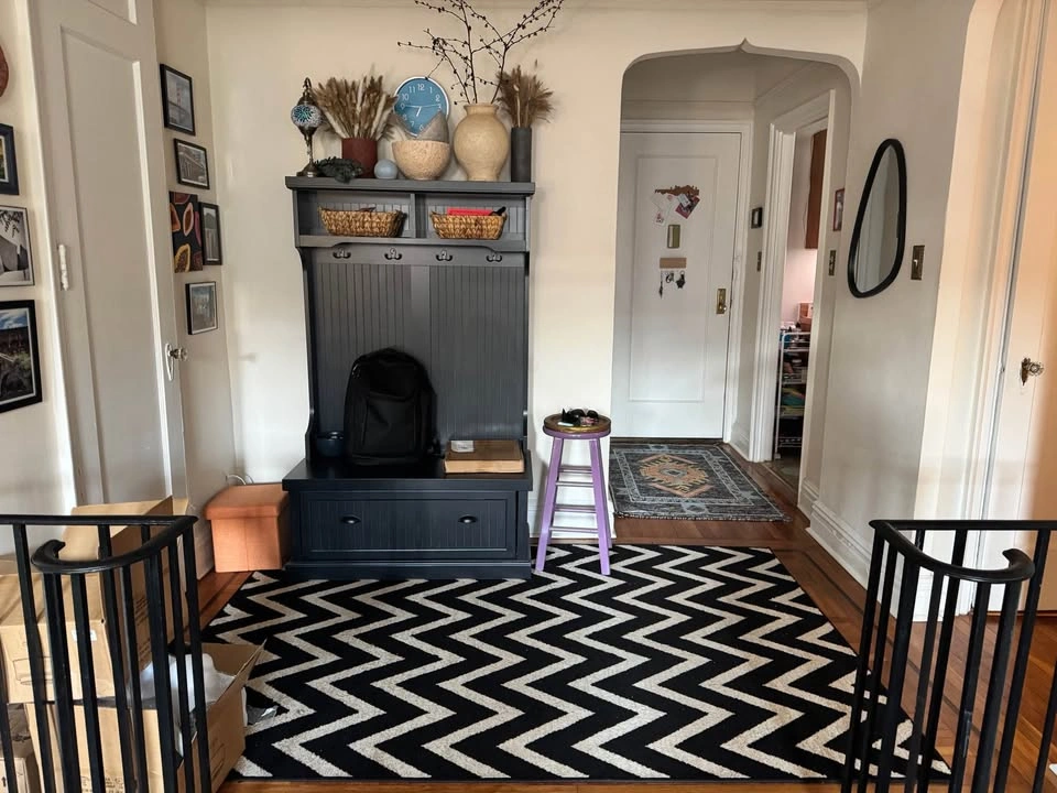 5x8 Area Rug – Black & White Chevron - photo 2