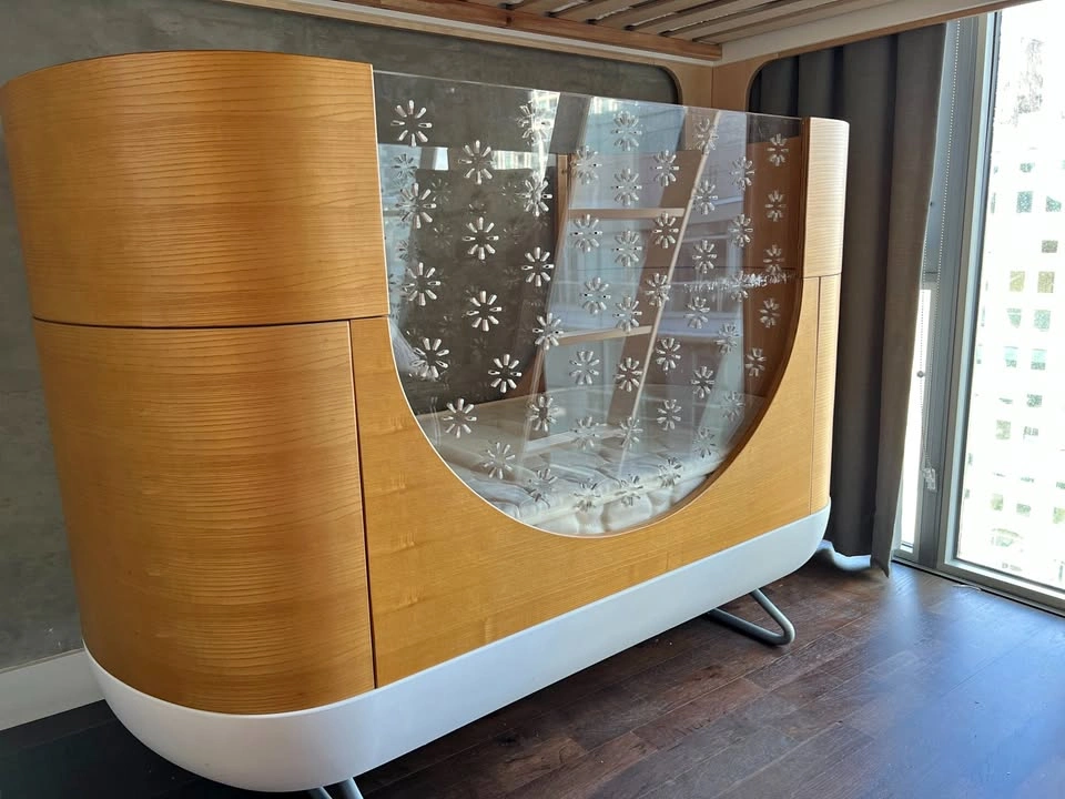 Ubabub Pod Crib + Toddler Kit + Mattress – Rare Designer Crib