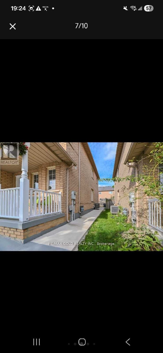 One Room to Rent in Brampton: Dixie & Sandalwood