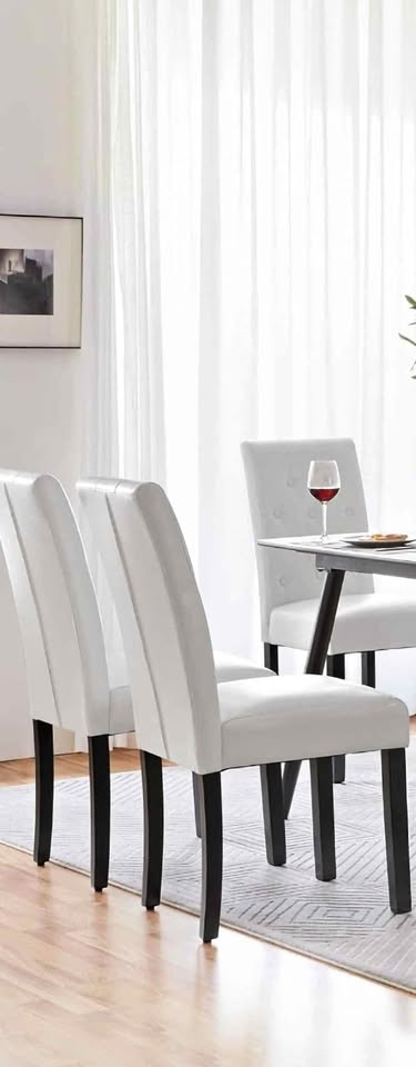 Yaheetech 4 Dining Chairs with Leather Seat