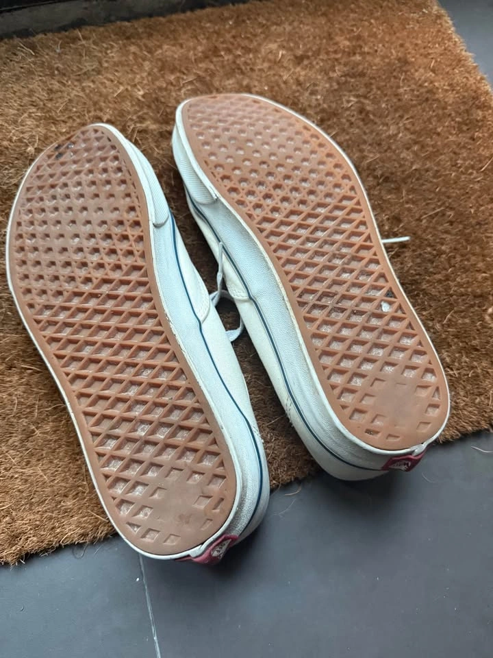 Vans Authentic Size 9.5 - photo 5
