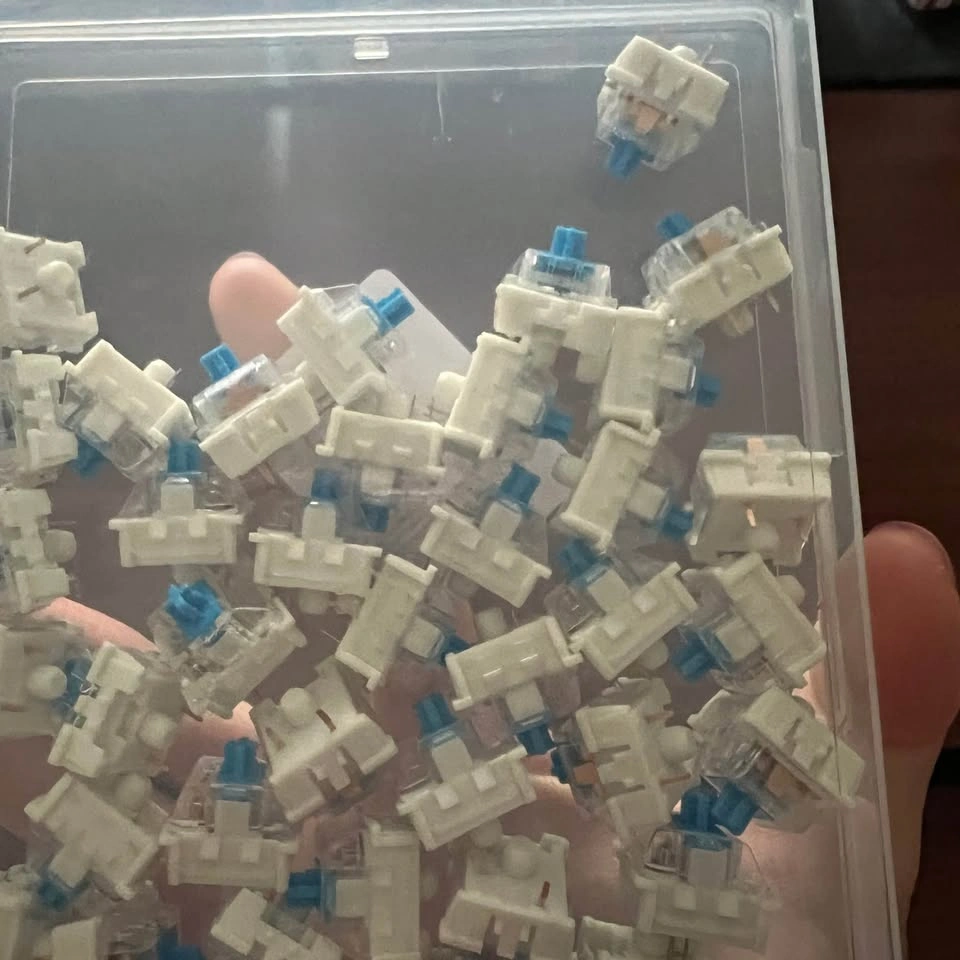 50pc clicky keyboard switches - photo 2