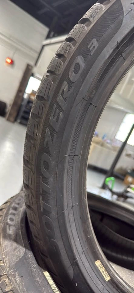 Pirelli Winter Sottozero 3 Tires 255/40R20 - photo 5