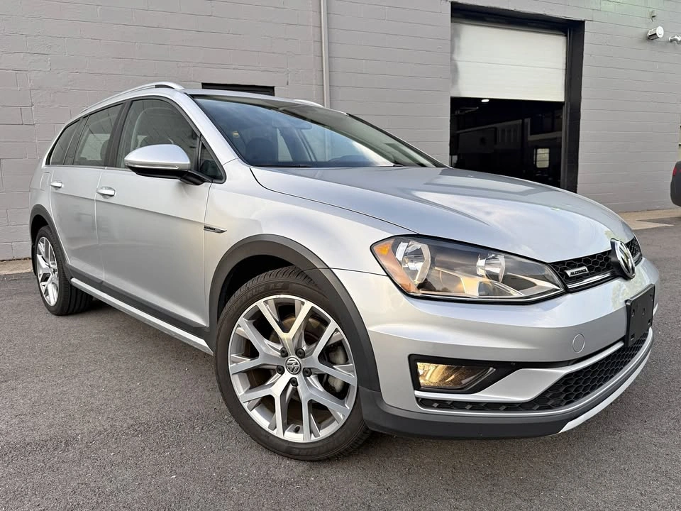 2017 Volkswagen Golf Alltrack TSI SEL Wagon 4D