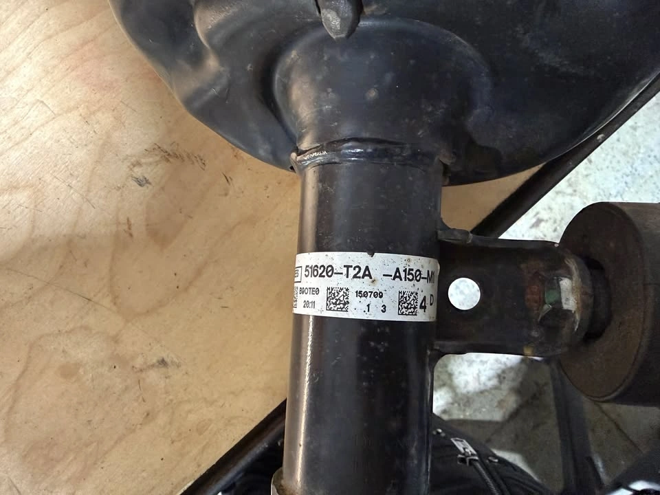 2013-2017 Honda Accord Front Shocks - photo 3