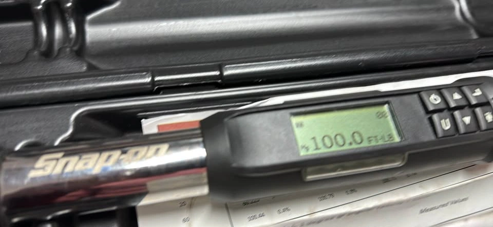 Snap-On 3/8” Drive Torque Wrench - photo 4
