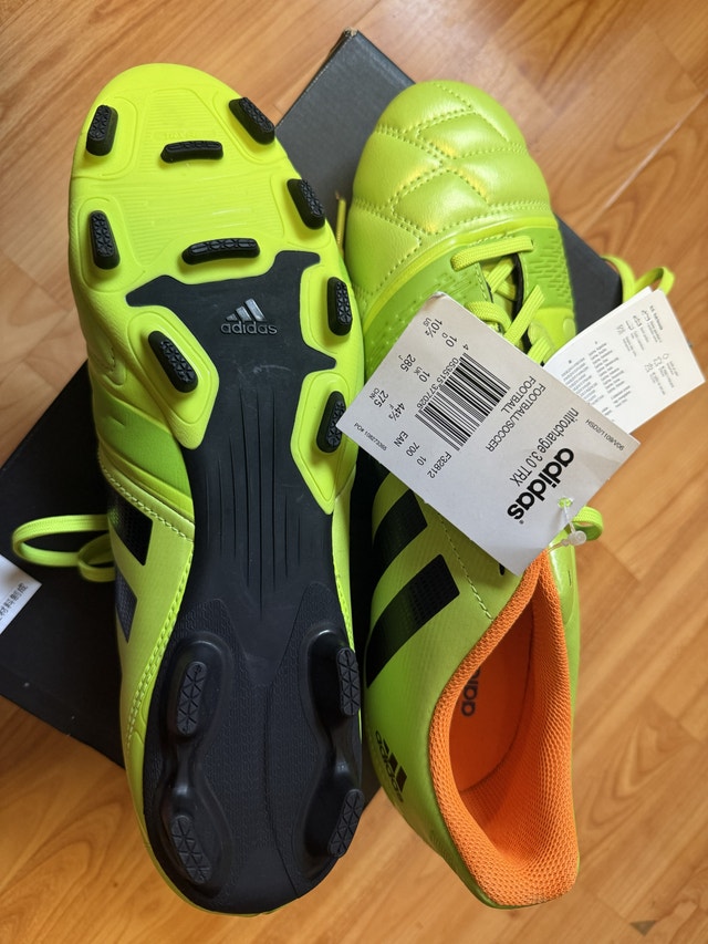 Adidas nitrocharge 3.0 TRX Men's Soccer Shoes brand new