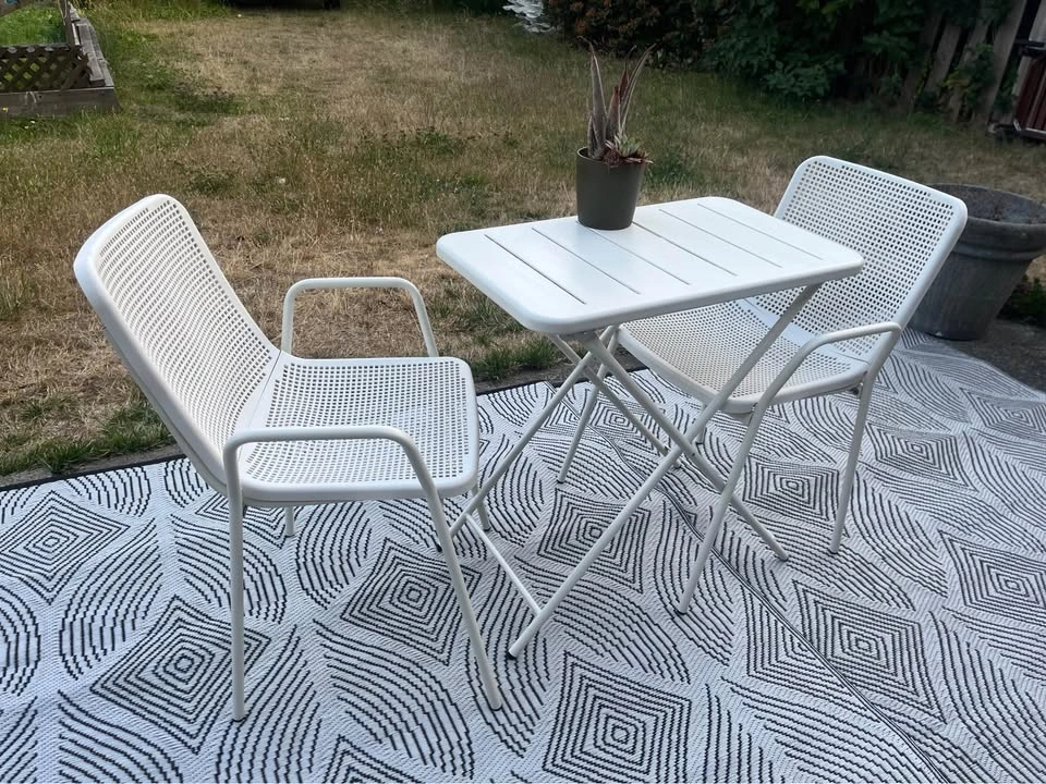 (can deliver) 2 IKEA Armchairs + Collapsible Table – Patio Set ( - photo 2