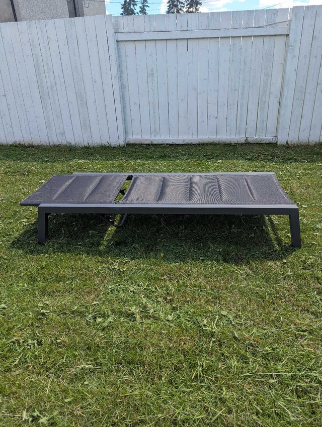 Patio lounger - metal - photo 2