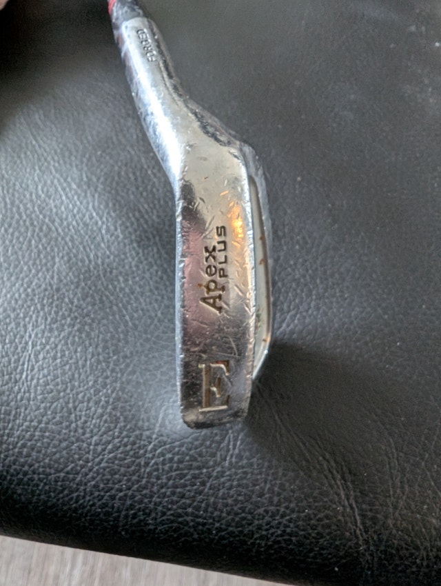 Ben Hogan Apex Pitching Wedge and Sand Wedge - photo 2