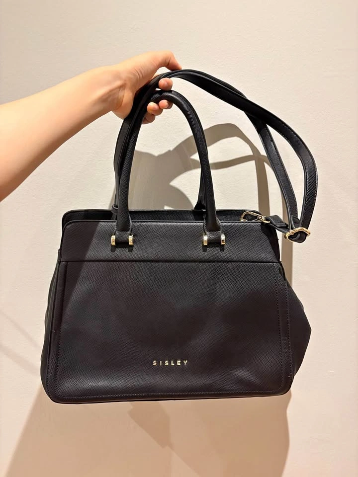 Black Sisley Handbag
