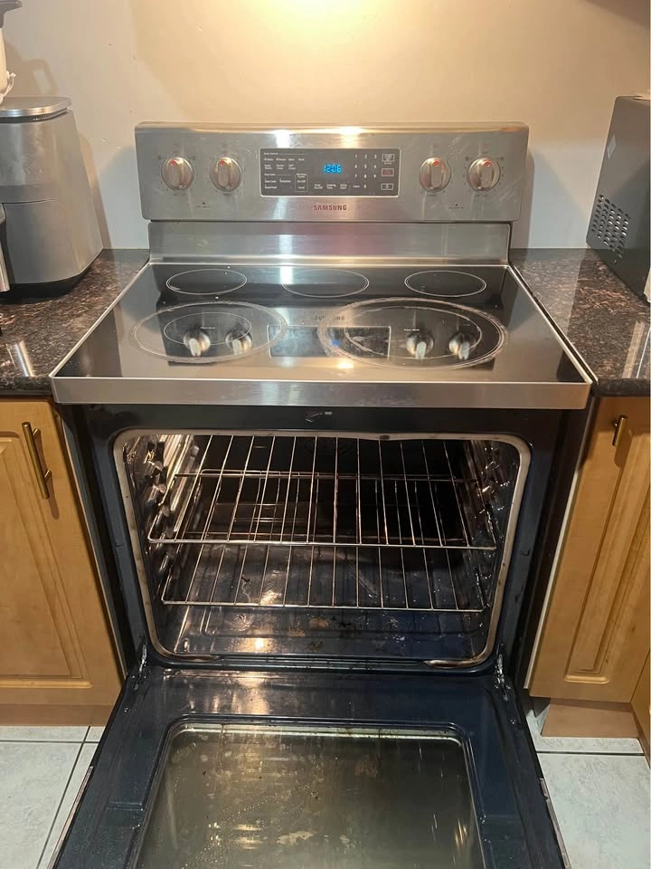 Samsung Glass Top Stove - photo 3