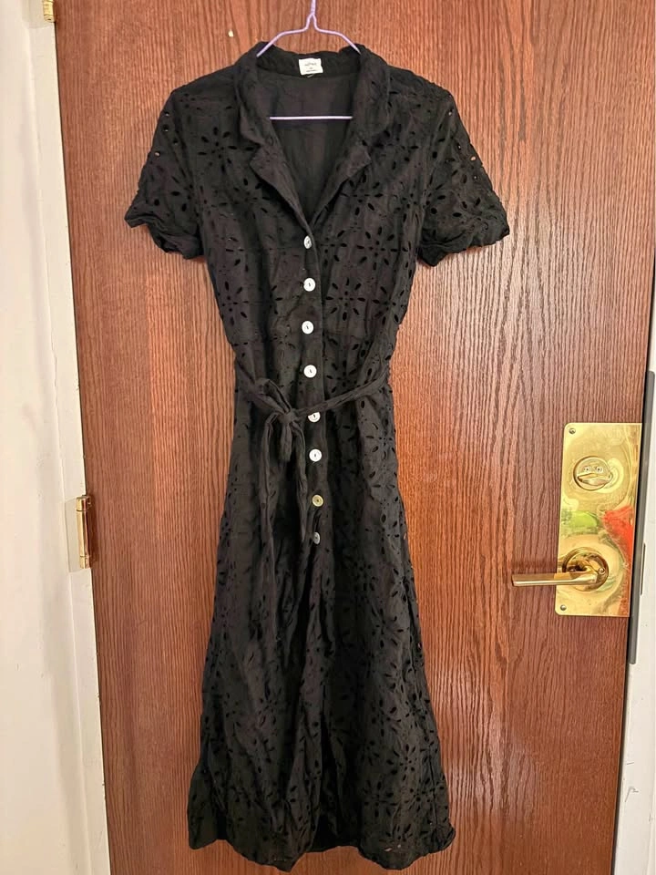 Aritzia Wilfred Black Lace Wrap Dress