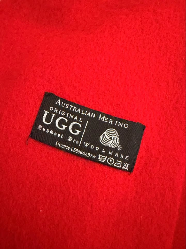 UGG Australian Merino Wool Red Scarf - photo 2
