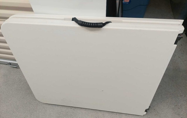 Folding Table