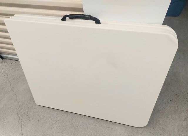 Folding Table - photo 2