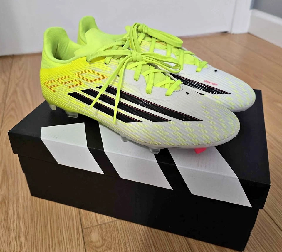 Almost new Size M 8US Solar Yellow Adidas F50 League FG/MG
