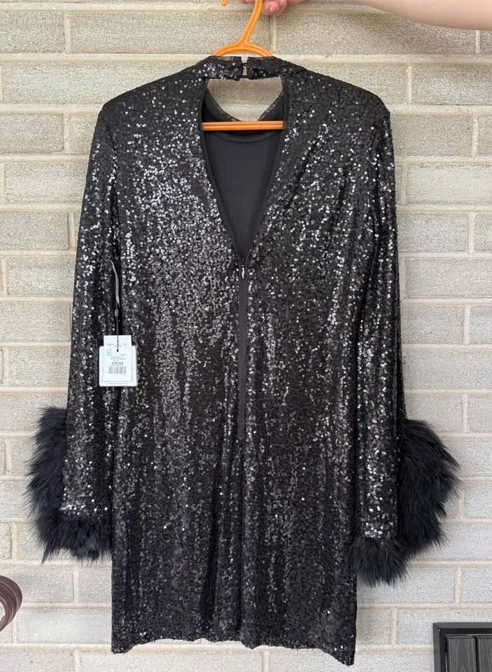 Spangle dress - Size 6 - photo 2