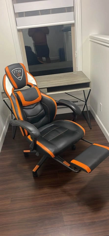 Gaming chair - photo 2