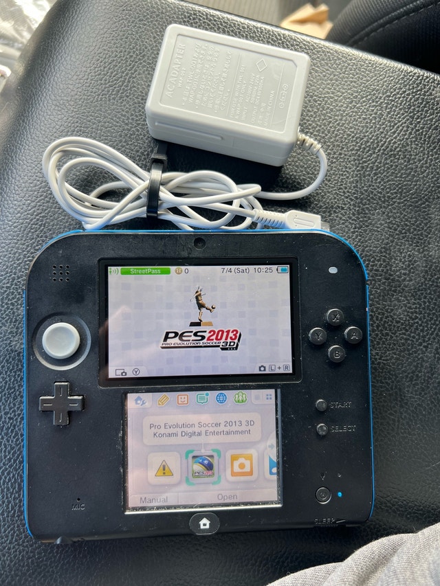 Electric Blue Nintendo 2DS with PES 2013