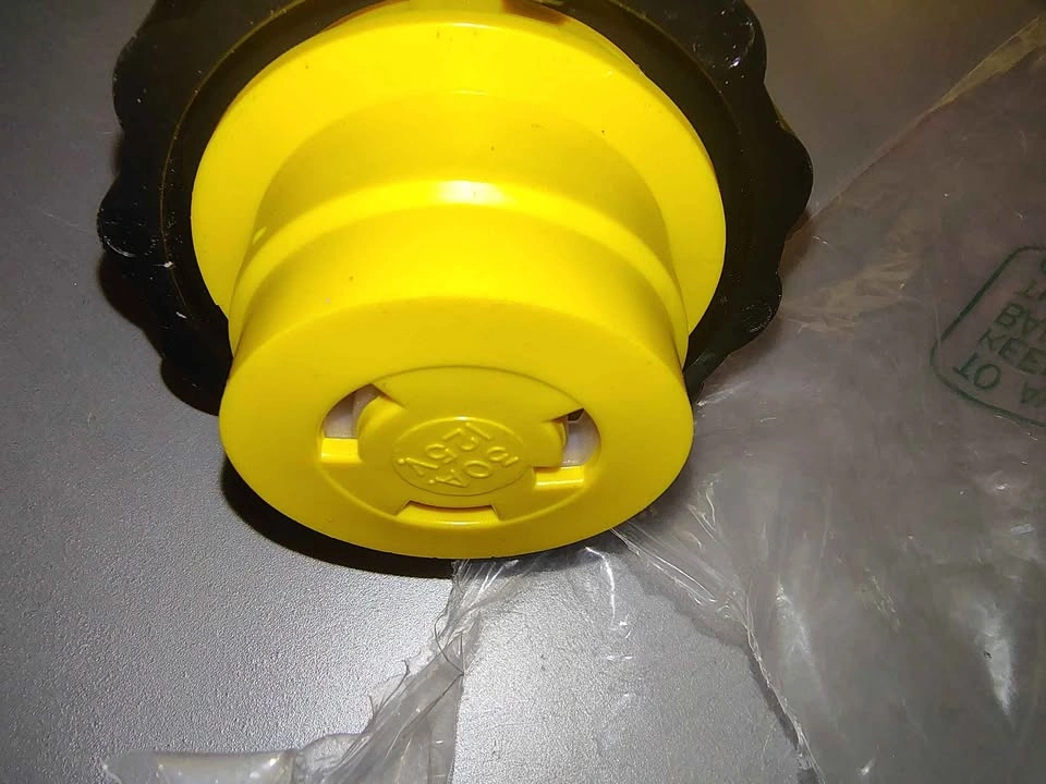 Marinco 30 Amp RV Power Adapter - photo 3