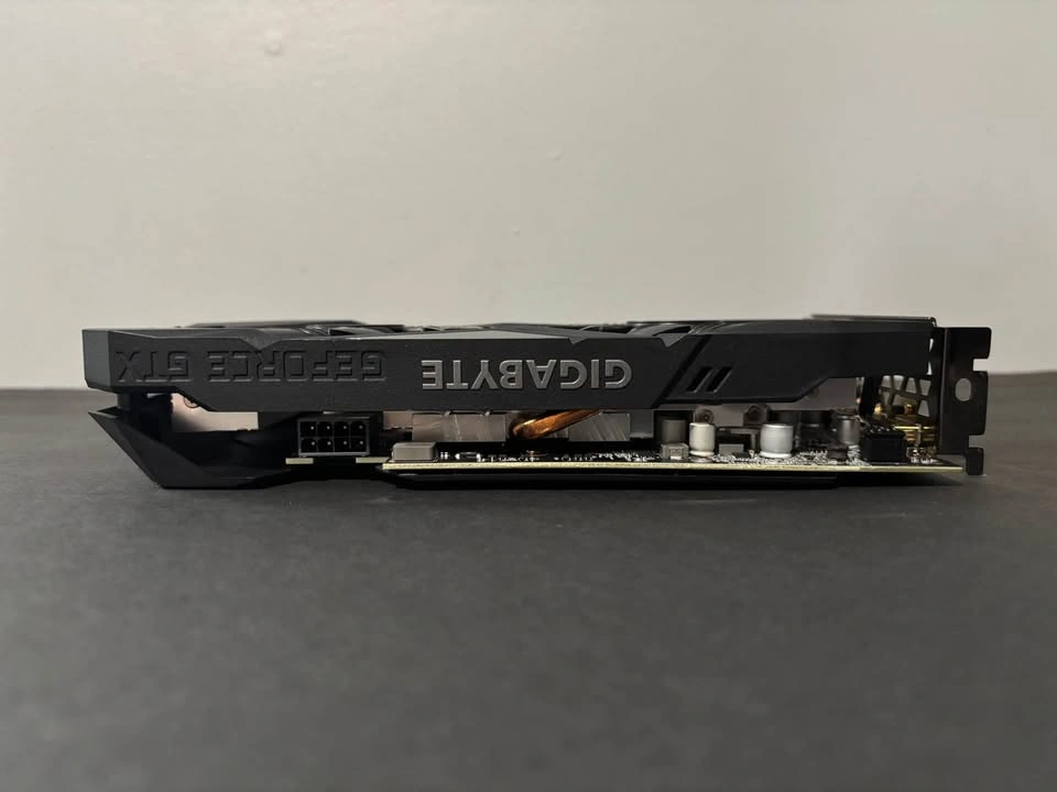 GIGABYTE GTX 1660 OC 6GB GPU - LIKE NEW - photo 4