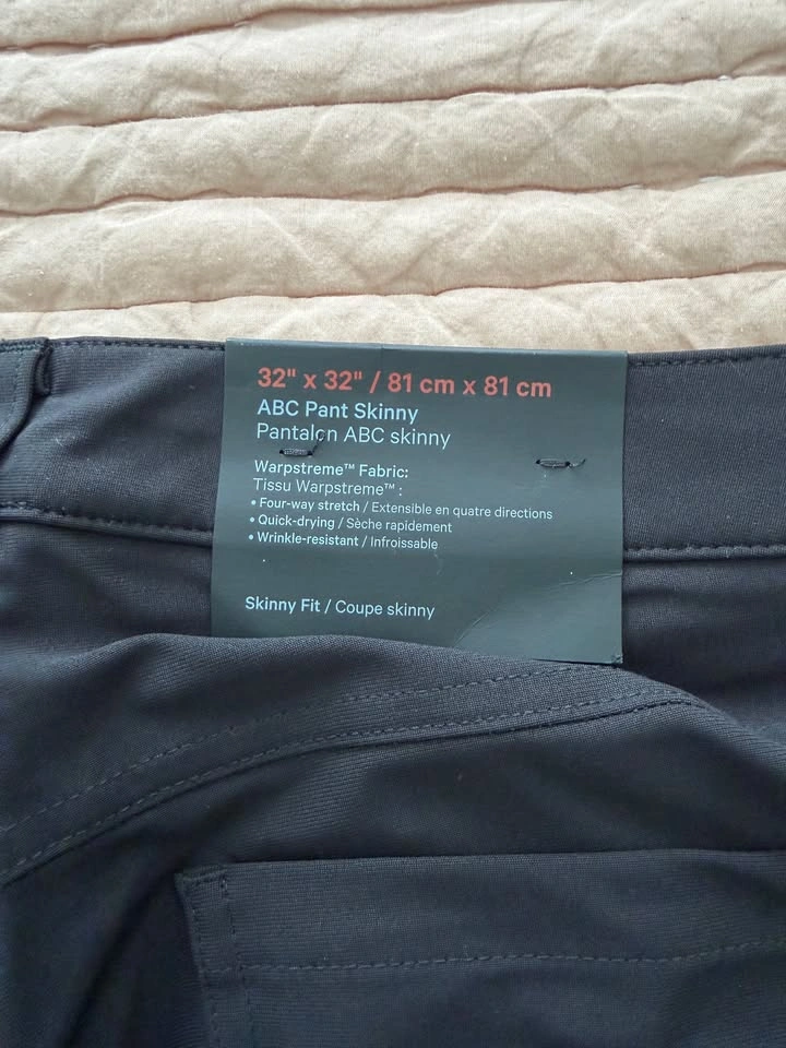 Lululemon ABC Skinny-Fit 5 Pocket Pant – Black (32x32) – BNWT - photo 5