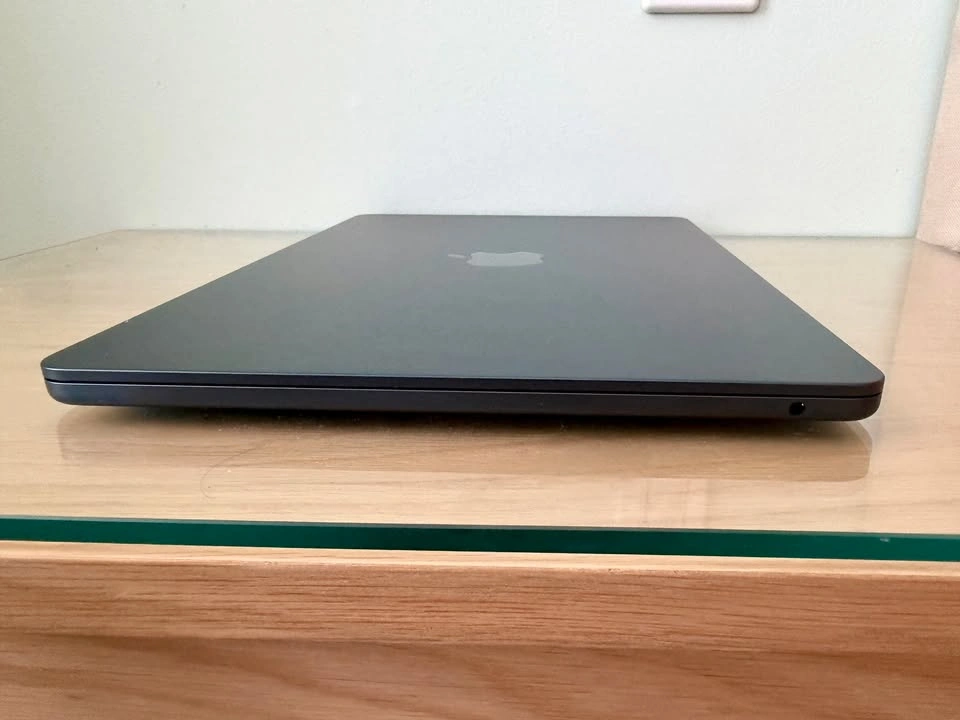 Apple MacBook Air 13" (2024) M3 – Midnight | 16GB RAM | 512GB SS - photo 5