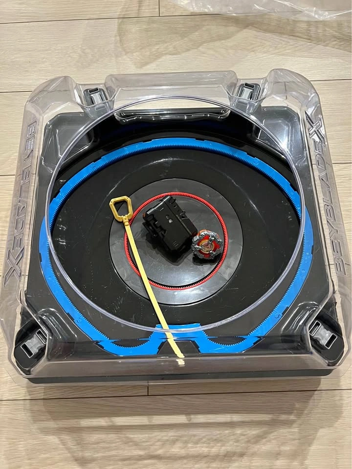 Beyblade X BX-37 Double Extreme Stadium