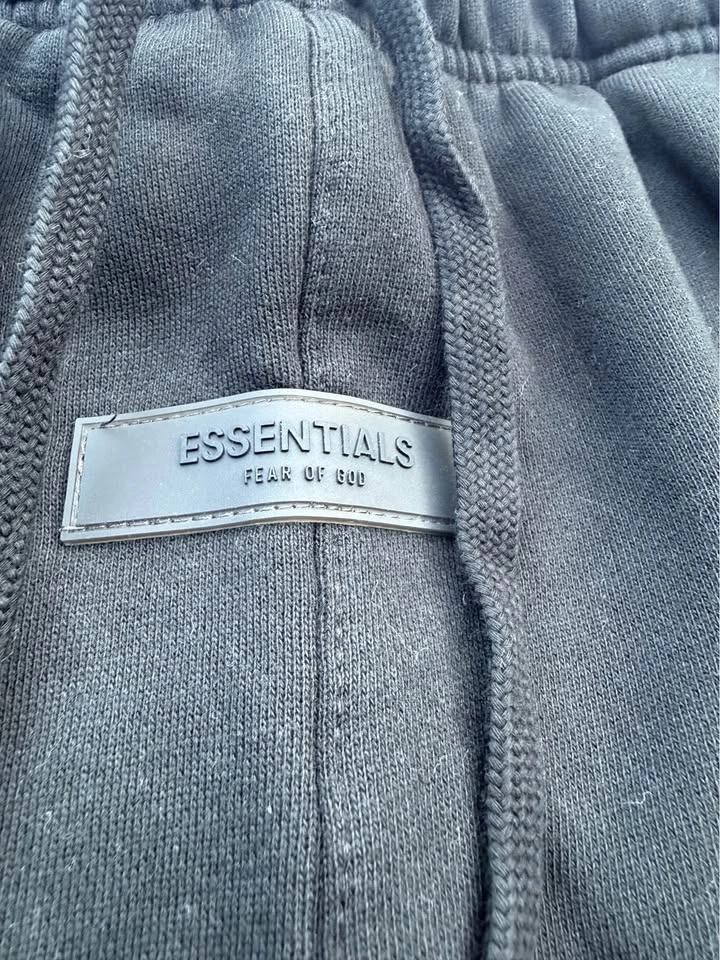 SALE !! Essentials Shorts - Black - photo 4