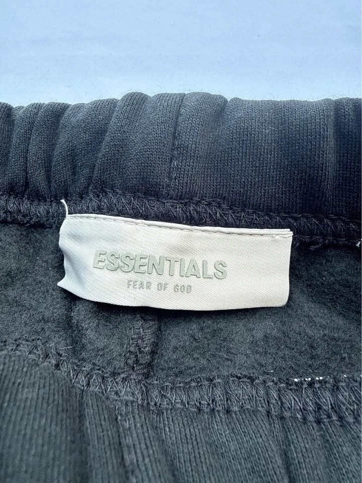 SALE !! Essentials Shorts - Black - photo 5