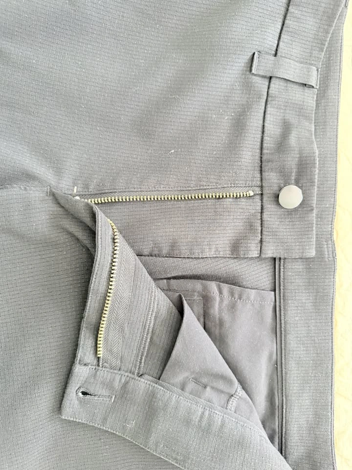 Lululemon ABC Classic-Fit Trouser – Black (33x32) - photo 2