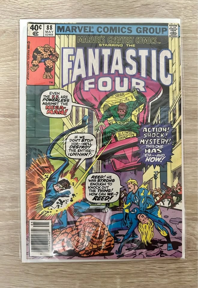 Assorted Comic Books Marvel & DC - photo 4