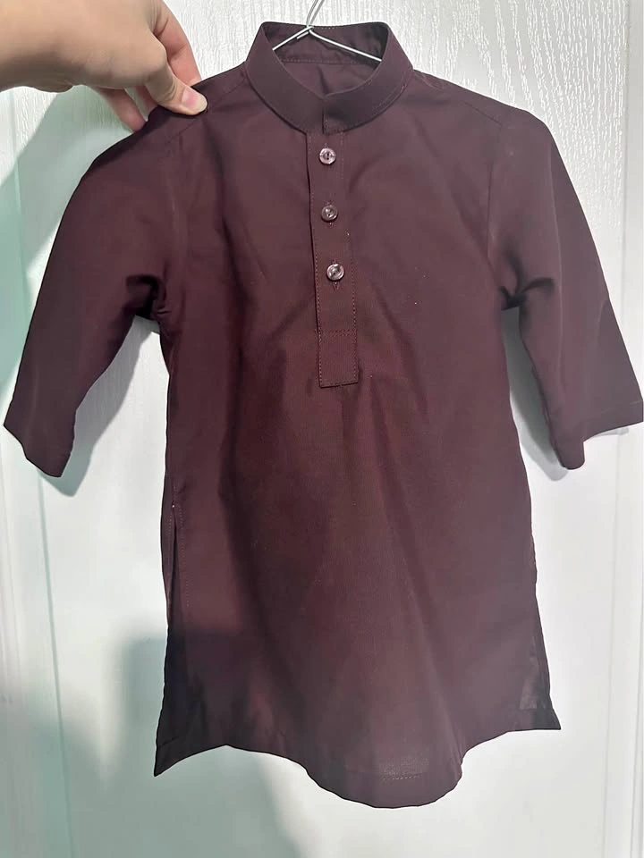 Burgandy kurta pajama set. Fits 6 to 16 month.