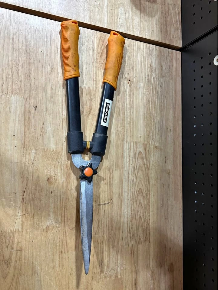 Fiskars Hedge Trimmers