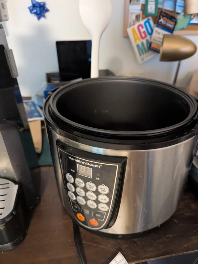 Hamilton Beach 14 in 1 Multi Cooker thumbnail