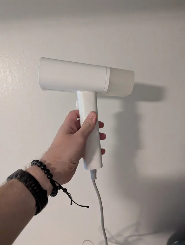 clothes steamer thumbnail