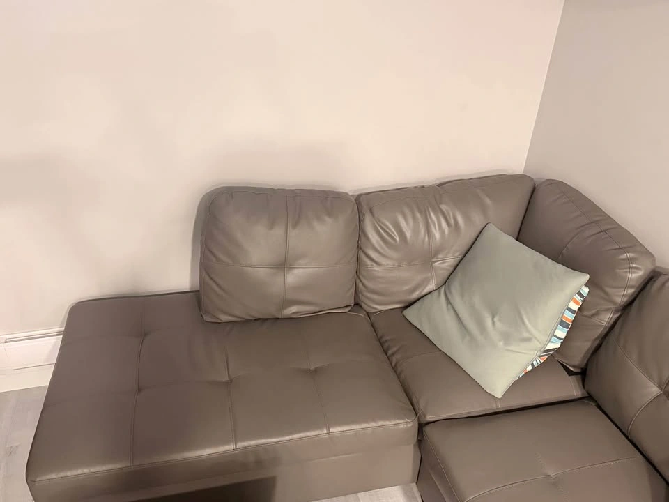 Wayfair Sectional Sofa with Ottoman - Gently Used - photo 2