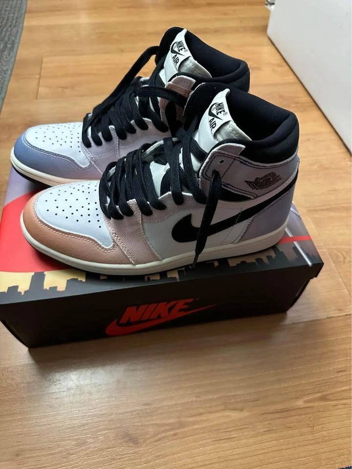 Air Jordan 1 Retro High OG ‘Skyline’ - photo 3