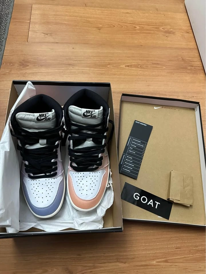 Air Jordan 1 Retro High OG ‘Skyline’ - photo 4