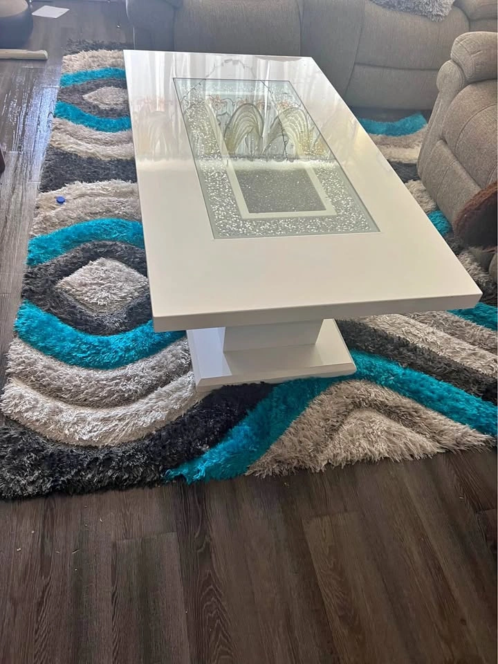 Centre table