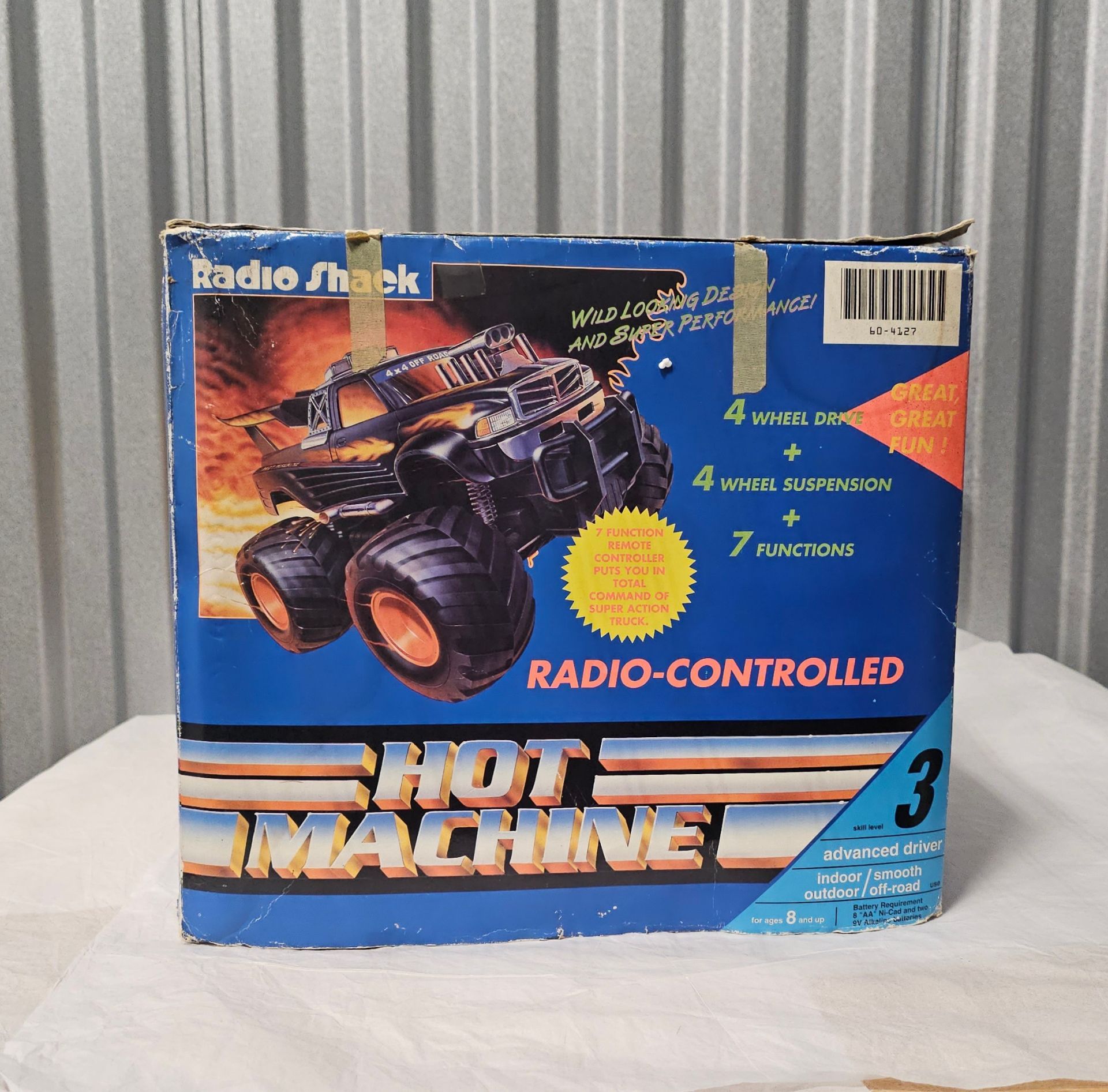 RadioShack Hot Machine Radio-Controlled RC Truck - photo 2