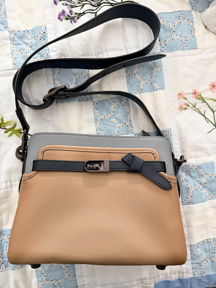 Coach Crossbody and shoulder bag