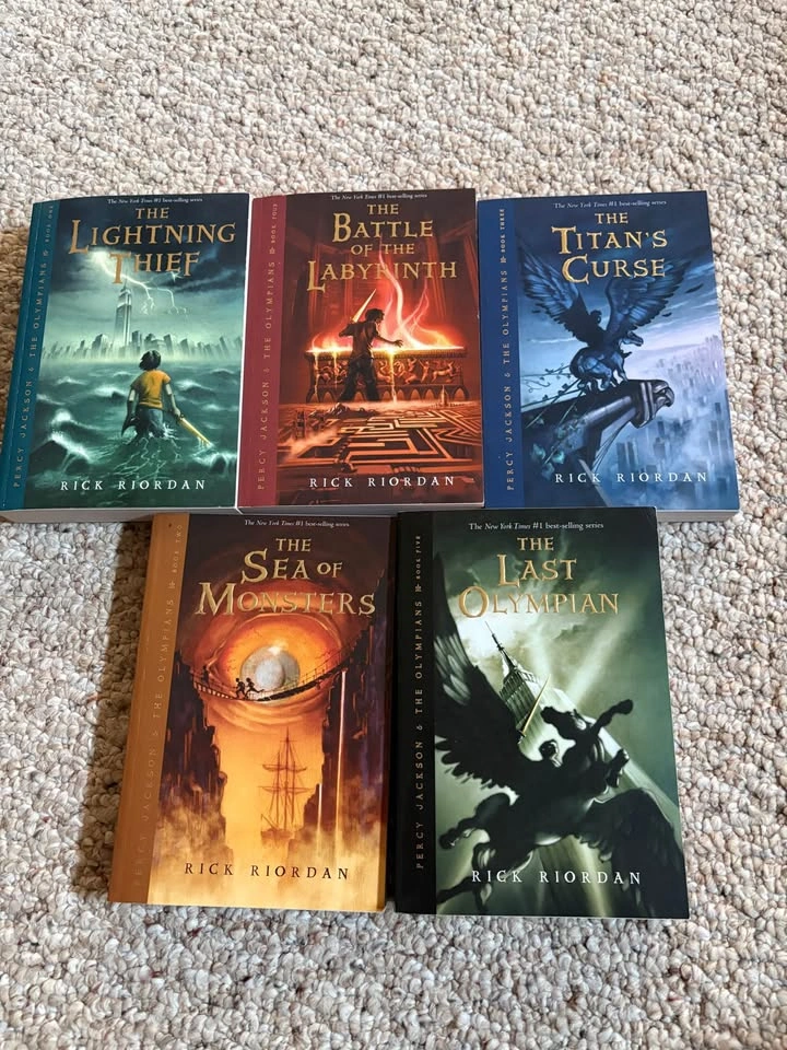Book Collection for Sale | Fantasy, Horror, Sci-Fi & More - photo 2