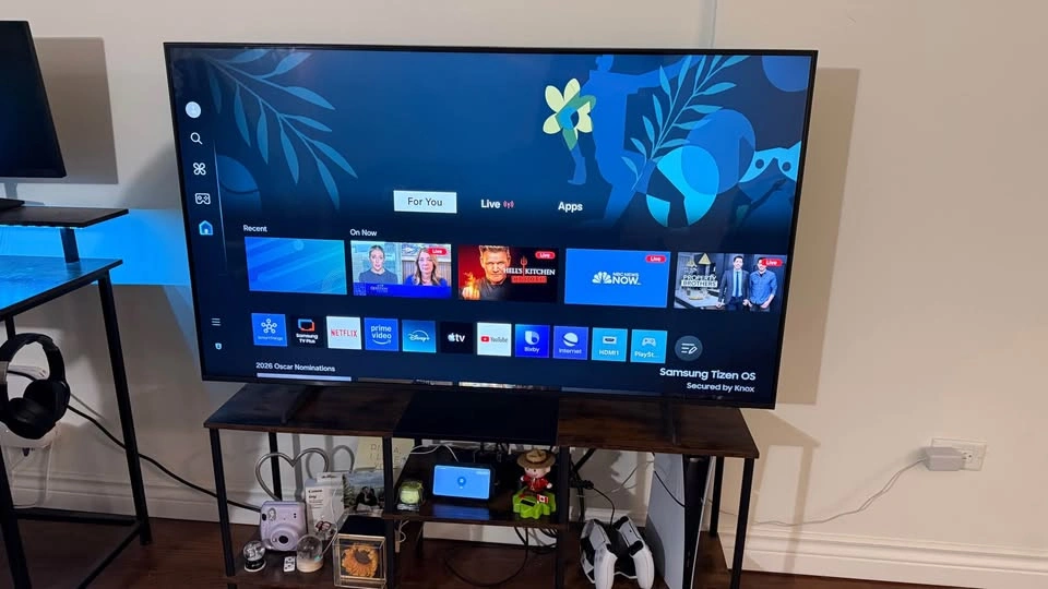 Samsung 55” Smart TV - photo 3
