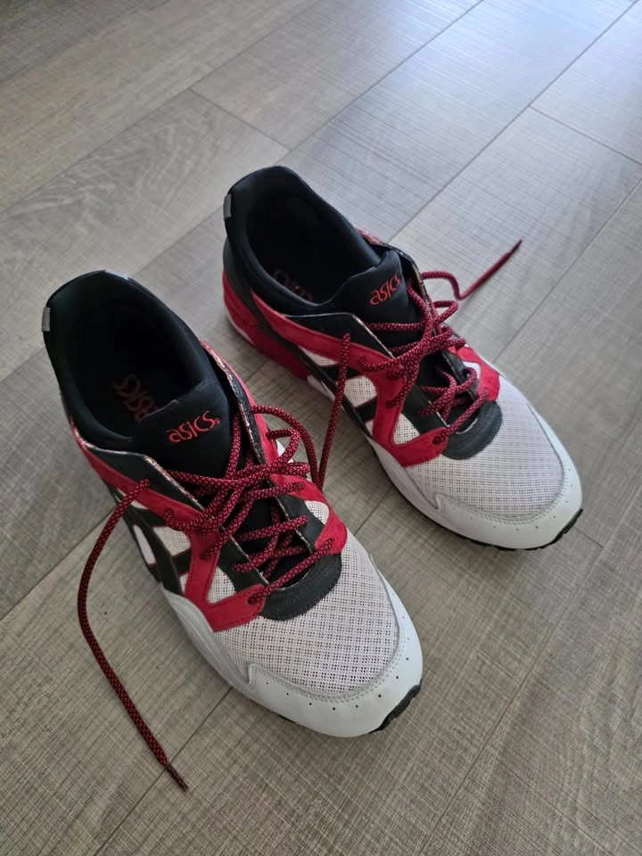ASICS Gel Lyte V size 13