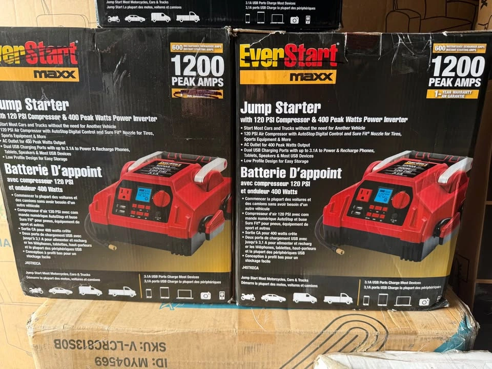 EverStart 1200 Peak Amp Jump Starter with Compressor & Inverter - photo 2